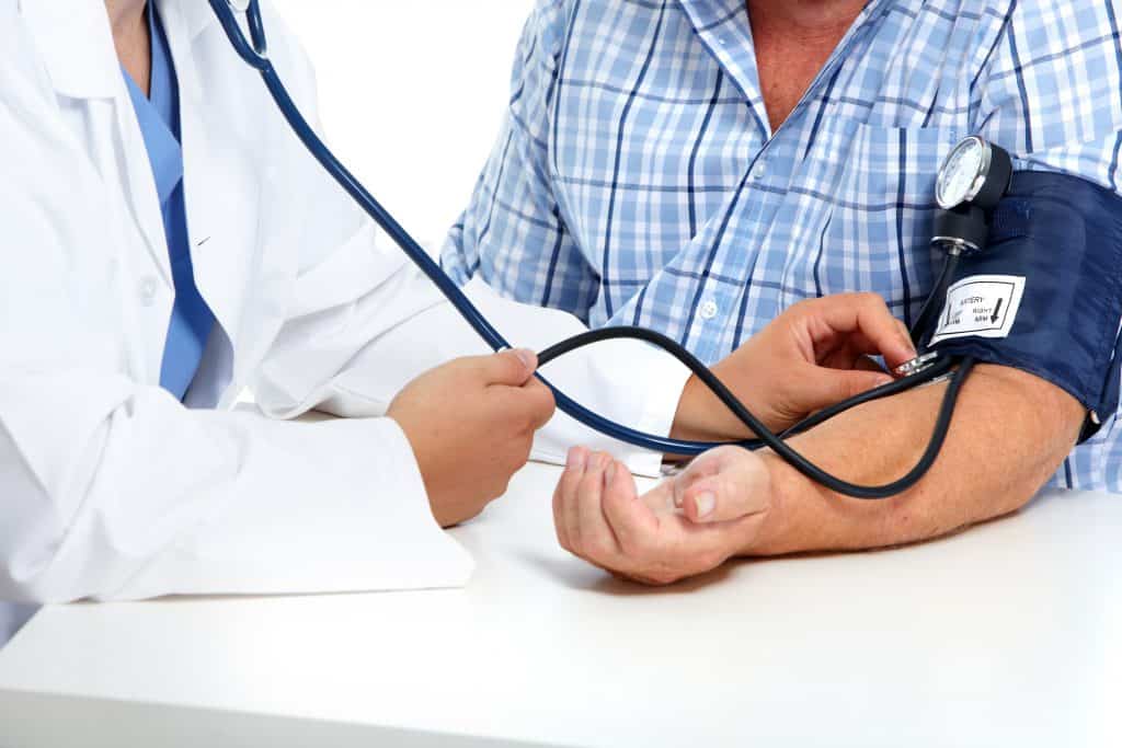 Kronična hipertenzija (visok krvni tlak)