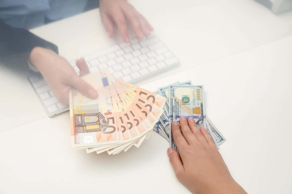 Kako uplatiti novac na nečiji račun u inozemstvu