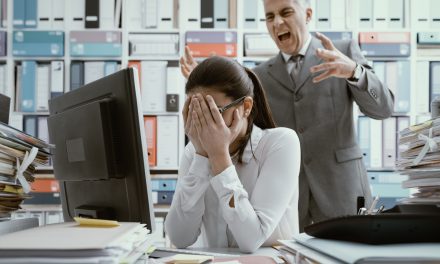 Mobing na poslu – kako izdržati pritisak i zlostavljanje poslodavaca