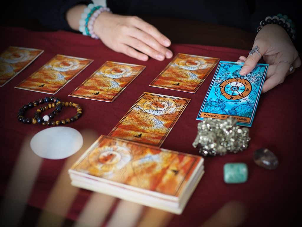 Tarot linije