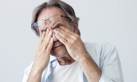 Suhe oči – uzrok, simptomi i liječenje