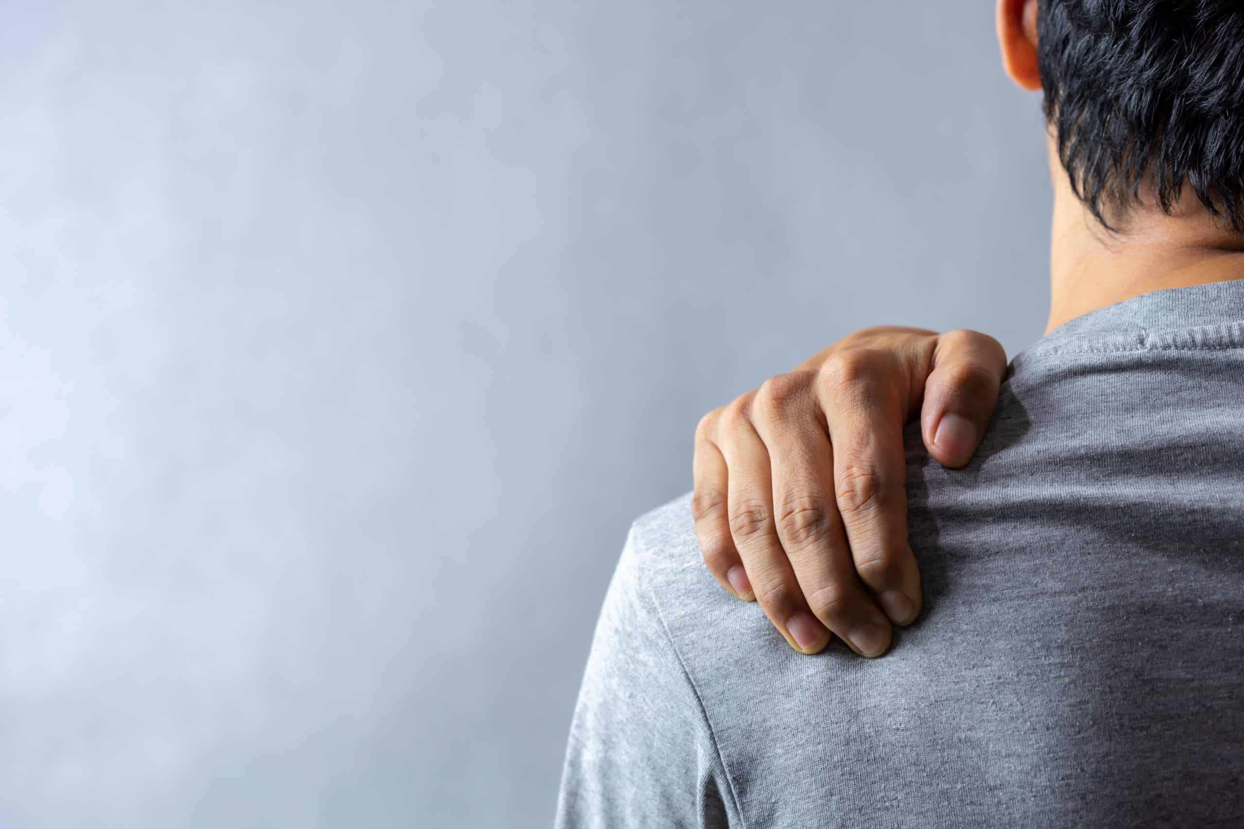 Bolni zglobovi u ramenu | Artritis ramena (okoštavanje ramena) | OrthoExpert | oiqwdvy