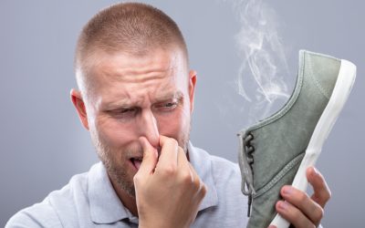 Neugodan miris stopala – uzrok i liječenje