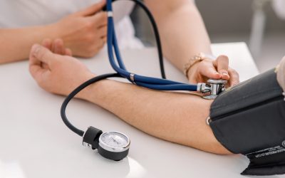 Oscilacije krvnog tlaka – uzrok, simptomi, liječenje