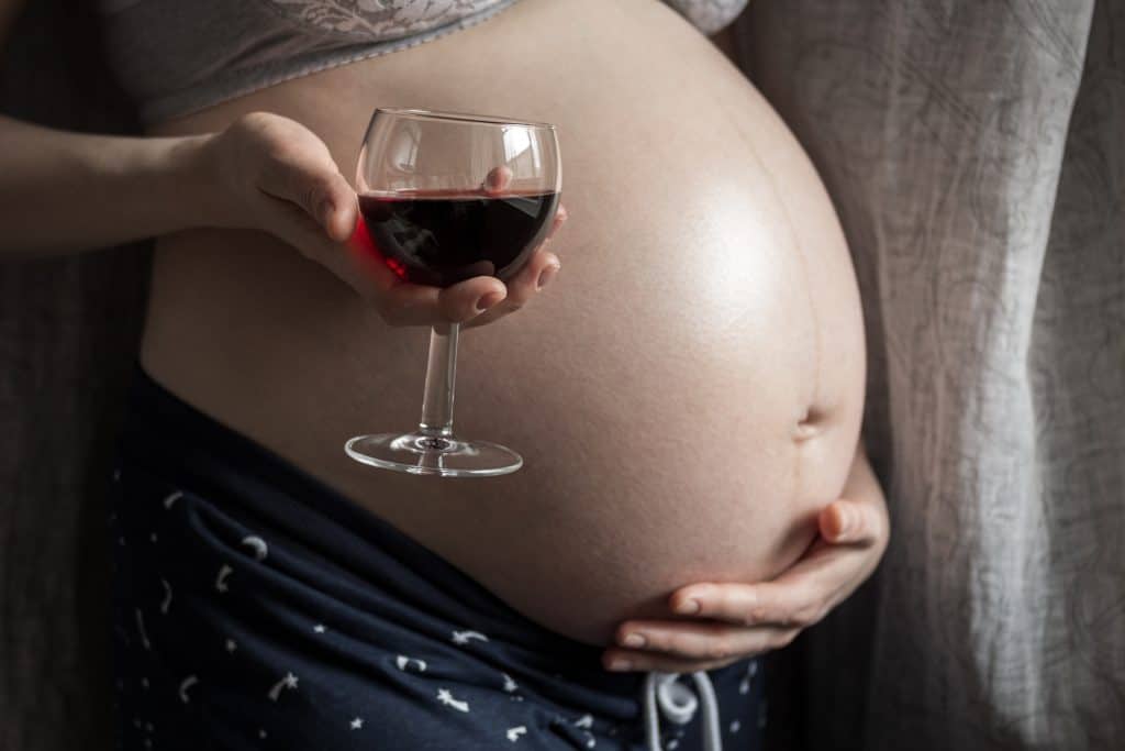 Fetalni alkoholni sindrom - uzrok, simptomi, liječenje