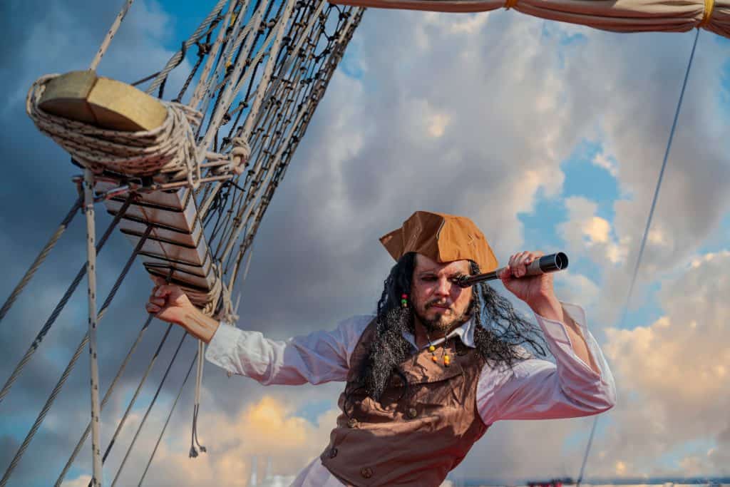 Kako razlikovati pirate i gusare