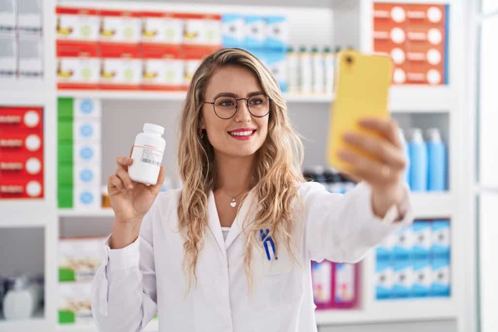 Ocrevus - djelovanje, nuspojave, cijena, iskustva