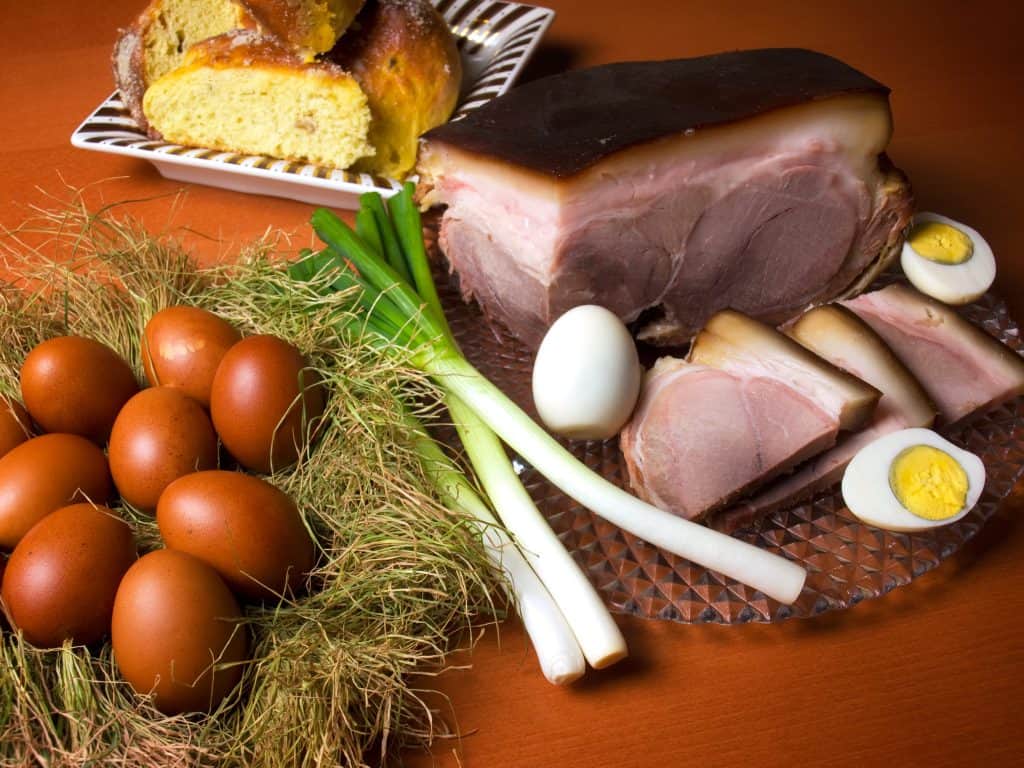 Ovo je hrana koju će Hrvati najviše jesti za Uskrs ove godine. Tradicionalno, a pristupačno svakoj obitelji.