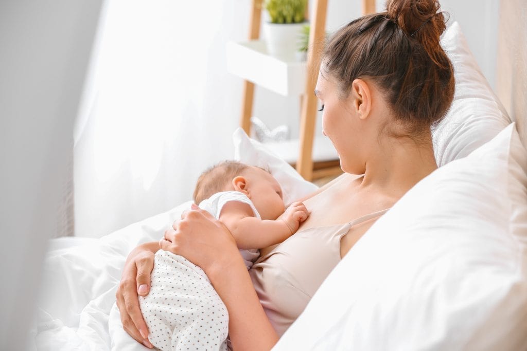 Dojenje djece - Prirodan način za majku i dijete