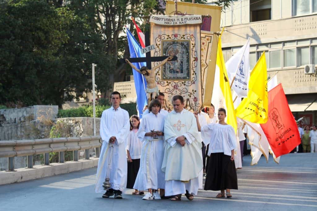 Gdje se slavi velika gospa Gdje se slavi velika gospa